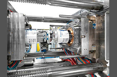 鈑金加工中如何處理鉚接精度問(wèn)題？